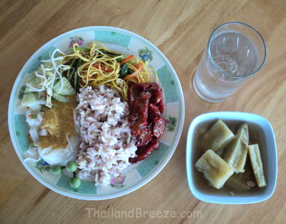 A delicious meal at a vegetarian restaurant in Klongwahn, Thailand.